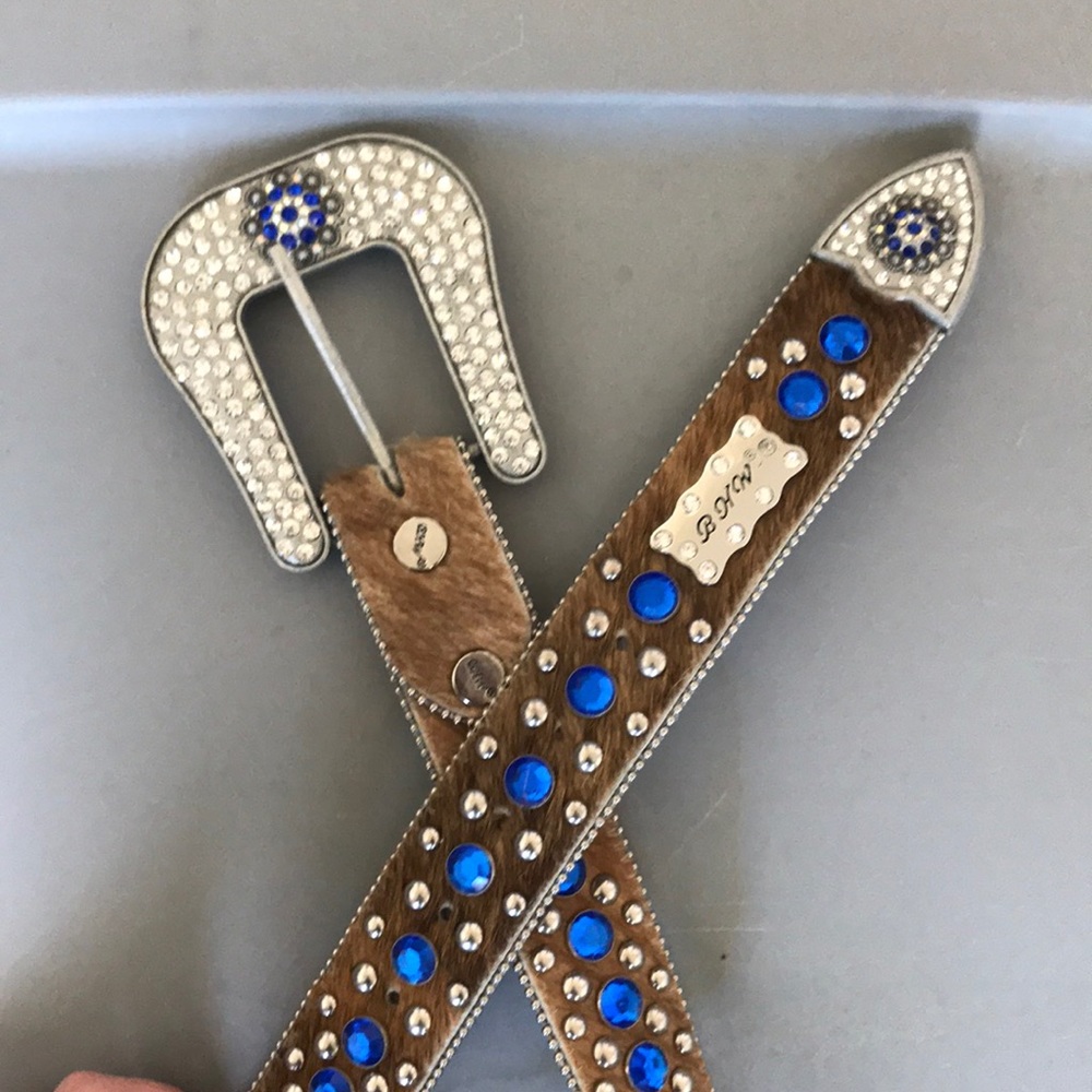 Glam cowhide belt